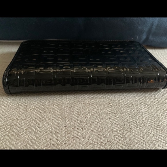 Black Tommy Wallet - Picture 3 of 4